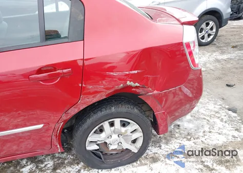 2012 Nissan Sentra 2.0 S z USA, uszkodzony, nr VIN 3N1AB6AP7CL649799